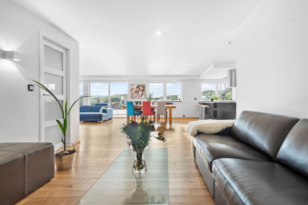 卑爾根Penthouse Leilighet 200 Kvm Vakker Sjoutsikt.公寓 外观 照片