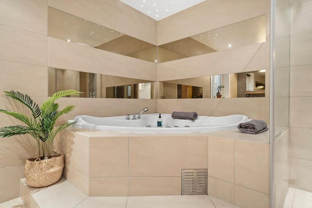 卑爾根Penthouse Leilighet 200 Kvm Vakker Sjoutsikt.公寓 外观 照片