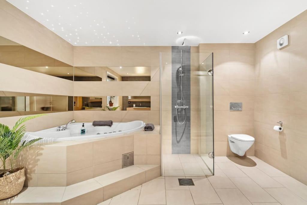 卑爾根Penthouse Leilighet 200 Kvm Vakker Sjoutsikt.公寓 外观 照片
